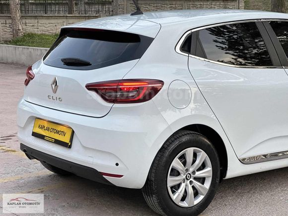 KAPLAN OTODAN B O Y A S I Z 2022 CLİO 33 BİNDE