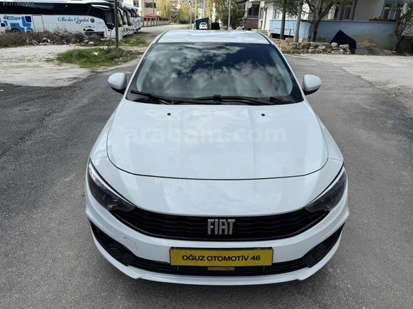 OĞUZ ' DAN HATASIZ BOYASIZ DEĞİŞENSİZ TRAMERSİZ DÜŞÜK KM EGEA