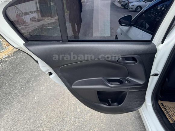 OĞUZ ' DAN HATASIZ BOYASIZ DEĞİŞENSİZ TRAMERSİZ DÜŞÜK KM EGEA