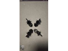 MERCEDES 208 KASA CLK ARKA TAMPON TUTUCUSU A0089888178