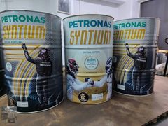 PETRONAS YAĞ VARİLİ FORMULA 1 AMG DİZAYNLI