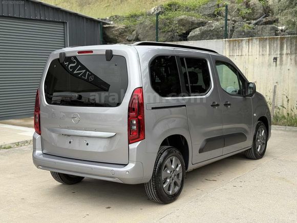 2025 OPEL COMBO 1.5D EDİTİON-OTOMATİK-6004KM-HATASIZ-BOYASIZ-