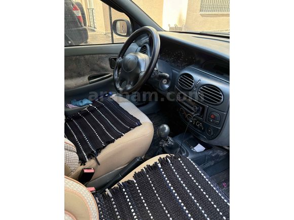 Sahibinden Renault Megane 2.0 RXT 1999 Model 