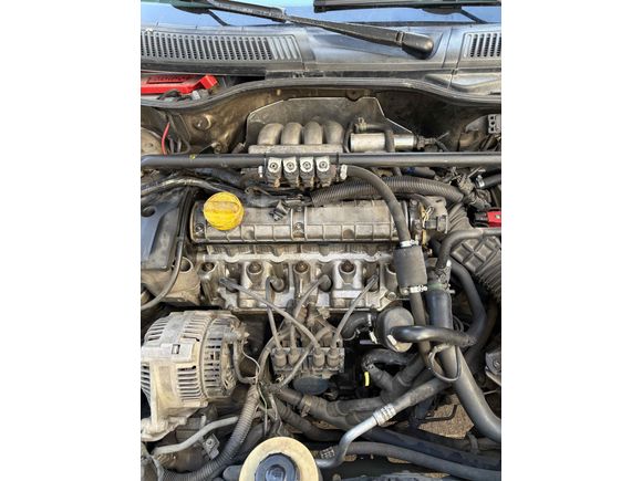 Sahibinden Renault Megane 2.0 RXT 1999 Model 