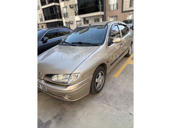 Sahibinden Renault Megane 2.0 RXT 1999 Model 