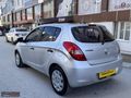 HUNDAİ İ20 1.4 CRDİ ELİTE TEMİZ/MASRAFSIZ