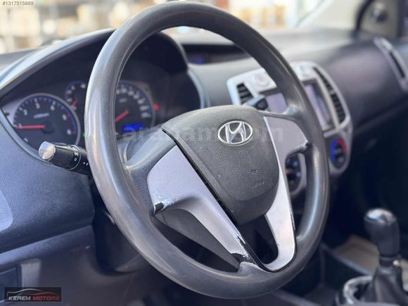 HUNDAİ İ20 1.4 CRDİ ELİTE TEMİZ/MASRAFSIZ