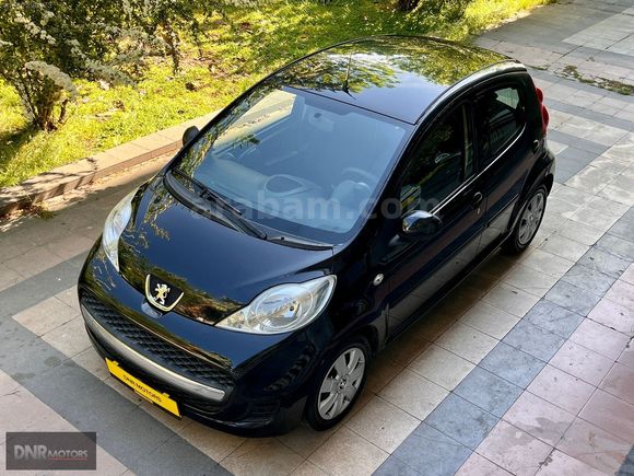DNR MOTORS' 2012 109 BİN KM PEUGEOT 107 TRENDY EMSALSİZ TEMİZLİK