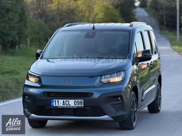 2025-FİAT-DOBLO-OTOMATİK-PREMİO-DEĞİŞENSİZ-BOYASIZ-24.000KM
