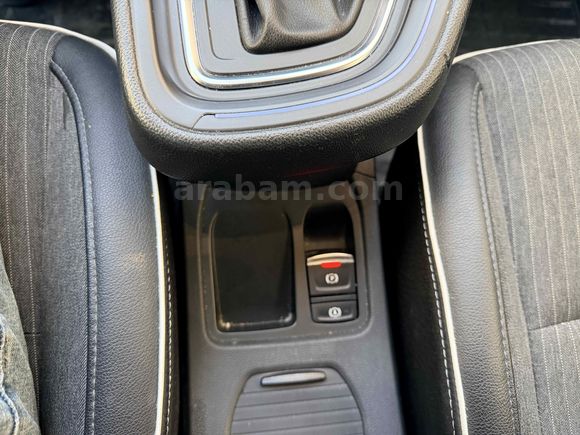 Sahibinden Renault Clio 1.0 TCe Icon 2021 Model 