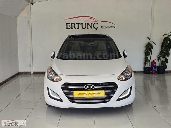 2015 i30 DİZEL OTOMATİK+CAM TAVAN+İLK EL+KEYLESS+KREDİ KARTI