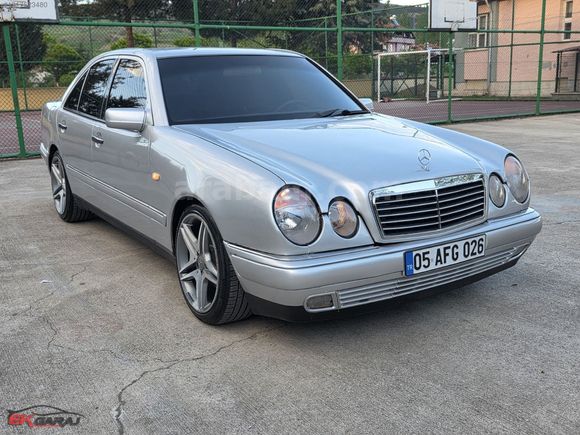 E K GARAJ'dan 1997 MERCEDES E200 OTOMATİK