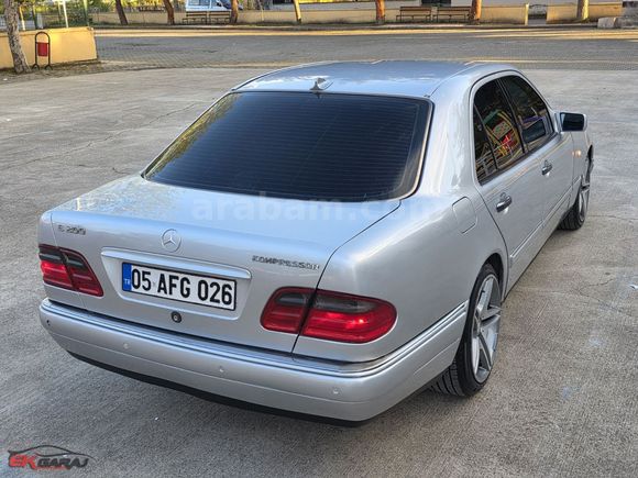 E K GARAJ'dan 1997 MERCEDES E200 OTOMATİK