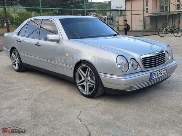 E K GARAJ'dan 1997 MERCEDES E200 OTOMATİK