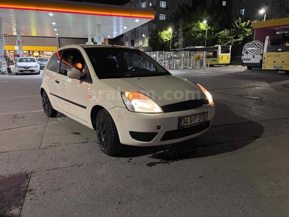 Sahibinden Ford Fiesta 1.4 TDCi Comfort 2006 Model
