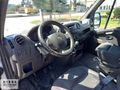TOYOTA PLAZA HIZEL GÜVENCESİYLE RENAULT MASTER 17+1 SERVİS ARACI