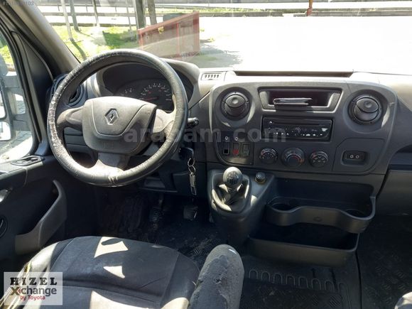 TOYOTA PLAZA HIZEL GÜVENCESİYLE RENAULT MASTER 17+1 SERVİS ARACI