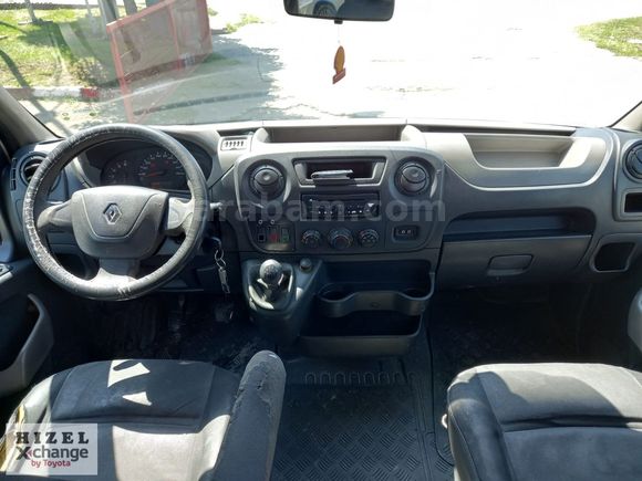 TOYOTA PLAZA HIZEL GÜVENCESİYLE RENAULT MASTER 17+1 SERVİS ARACI