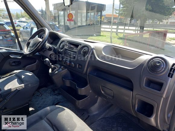 TOYOTA PLAZA HIZEL GÜVENCESİYLE RENAULT MASTER 17+1 SERVİS ARACI