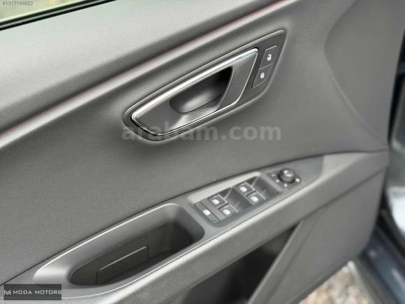 2019 LEON 1.5 ECOTSİ FR ALCANTARA/MAT PAKET/CAM TAVAN/CAR PLAY