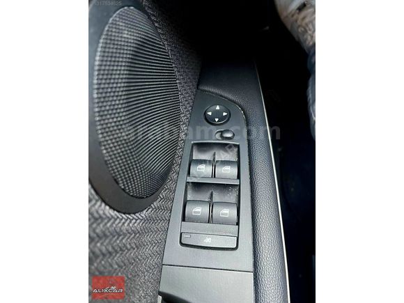 TÜRKİYEDE TEK 2012 model 23 BİN KM HATASZ-DEĞİŞENSZ-BMW