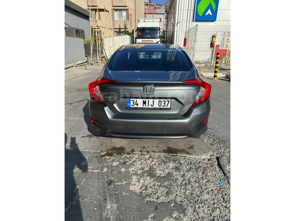 Sahibinden Honda Civic 1.6i VTEC Eco Elegance 2017 Model 