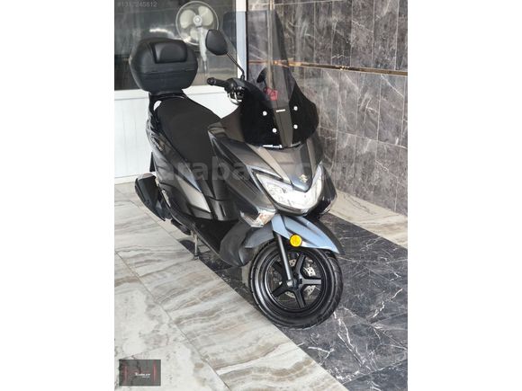 Galeriden Suzuki Burgman Street 125EX 2023 Model Kütahya 6.001 km