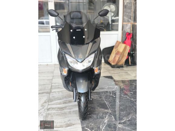 Galeriden Suzuki Burgman Street 125EX 2023 Model Kütahya 6.001 km Galeriden Suzuki Burgman Street 125EX 2023 Model Kütahya 6.001 km