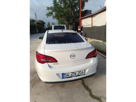 Sahibinden hatasız Opel Astra 1.6 Edition plus 2016 Model  148.000 km