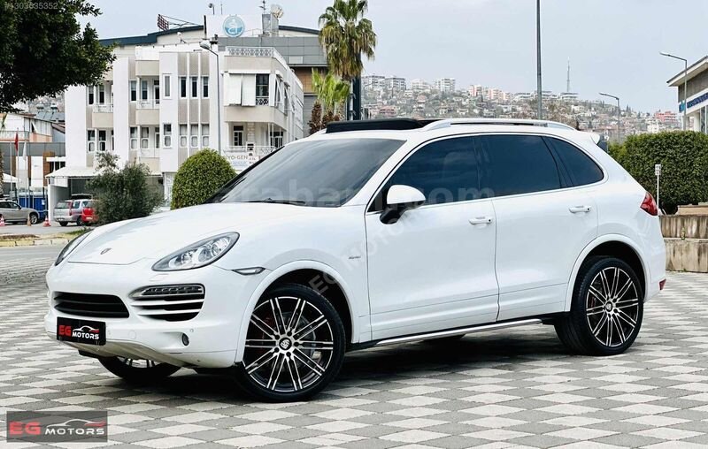 PORSCHE CAYENNE 3.0 DİESEL-CAM TVN-AİR-ISITMA-PUSULA-NAV-TV-BEJ
