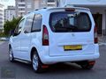 ARE GROUP'DAN 2012 PEUGEOT PARTNER TEPEE 1.6HDI ACTİVE MASRAFSIZ