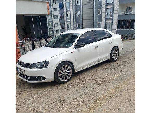 Sahibinden Volkswagen Jetta 1.6 TDi Highline 2013 Model Ordu