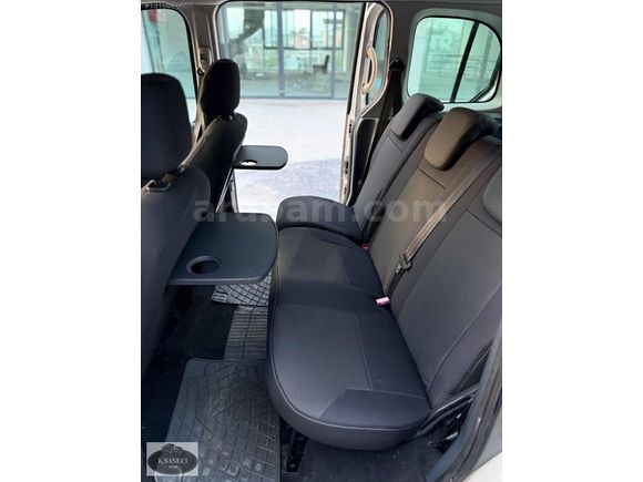 2017 MODEL RENAUL KANGOO MULTİX///117.000Km///TRAMERSİZ//