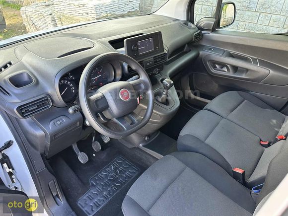 2023 DOBLO MAXİ 1.5HDİ 2+1 67.KM %20 FATURA YENİ KASA