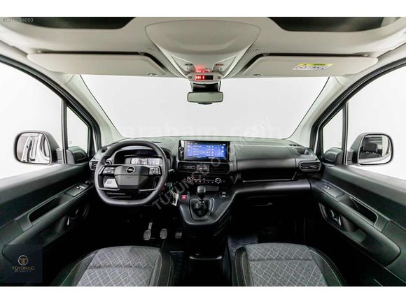 2025 OPEL COMBO 1.5DİZEL 14.000KM 130HP LED FAR ŞERİT TAKİP %20