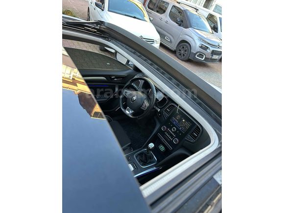 ACİL SATILIK Sahibinden Renault Megane 1.5 dCi Icon 2017 Model 