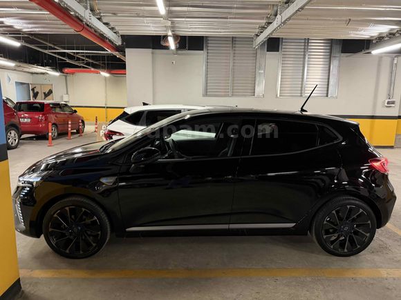 Sahibinden Renault Clio 1.0 TCe Techno Esprit Alpine 2025 Model 