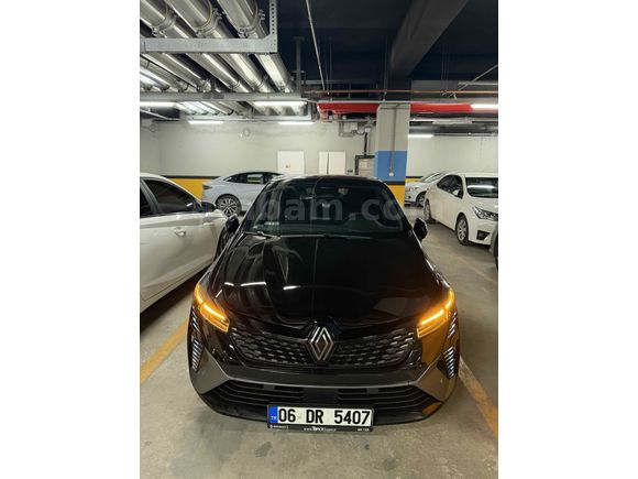 Sahibinden Renault Clio 1.0 TCe Techno Esprit Alpine 2025 Model 
