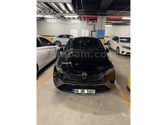 Sahibinden Renault Clio 1.0 TCe Techno Esprit Alpine 2025 Model 