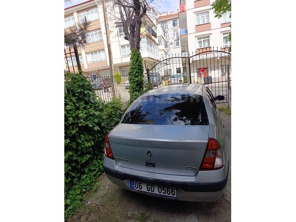 Sahibinden Renault Clio 1.4 Authentique 2006 Model