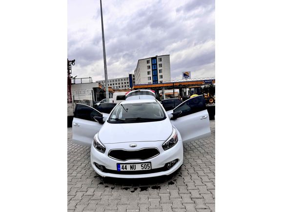 Sahibinden Kia Ceed 1.6 CRDi Concept 2012 Model 