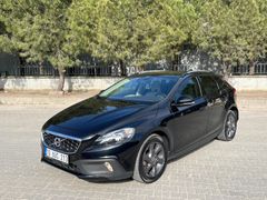 Sahibinden Volvo V40 Cross Country 1.6 T4 Premium 2013 Model