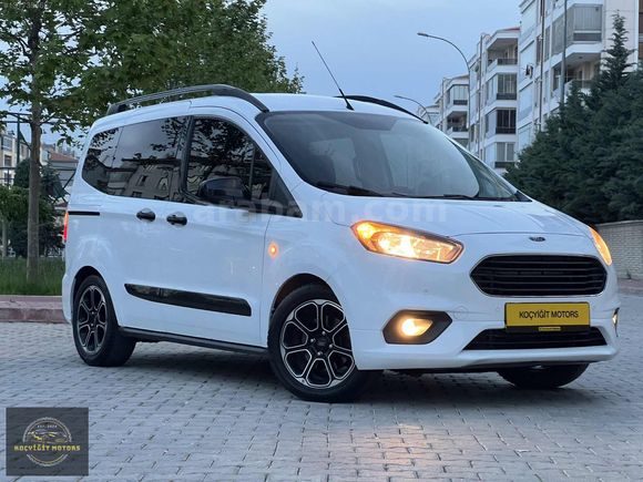 KOÇYİĞİT&MOTORS'DAN-FORD-TOURNEO-COURİER-JOURNEY-TİTANİUM-PLUS