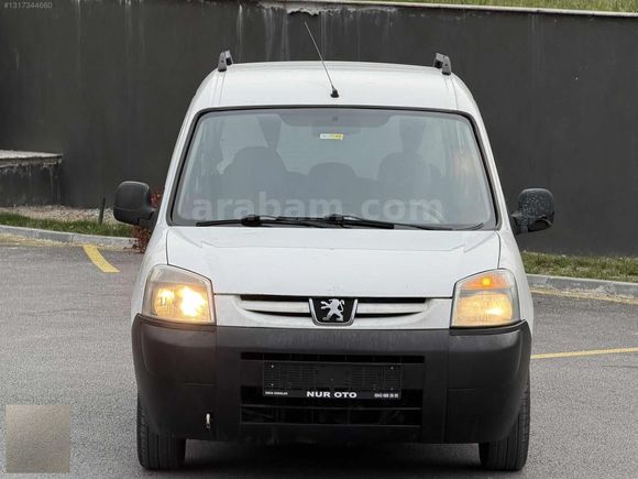 2004 PARTNER 1.9D KOMBİ KLİMA ÇİFT SÜRGÜLÜ TEK KAPAK
