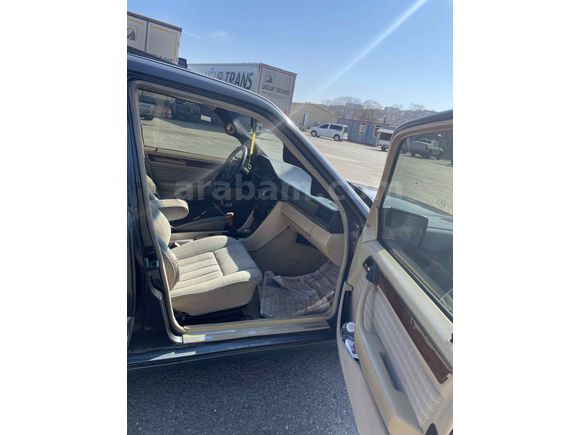 Sahibinden Mercedes - Benz 200 E 1990 Model 