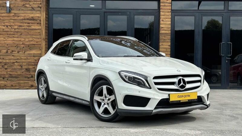 2016 MERCEDES GLA 180 CDI 7G-DCT İMZALI SERİ CAM TAVAN Acil