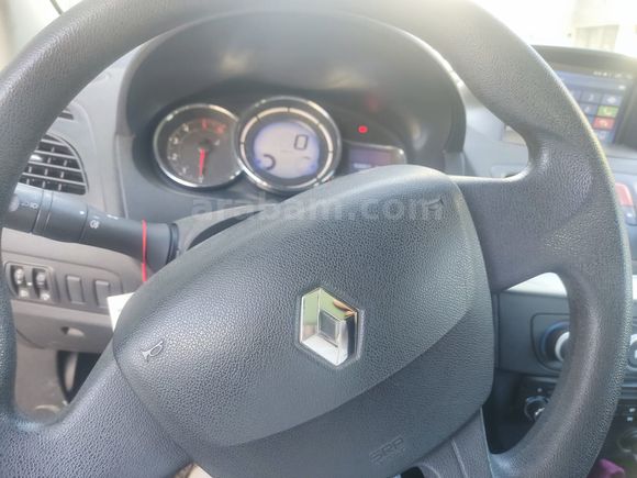 DÜŞÜK KM GÜZEL GÖRÜNÜMLÜ