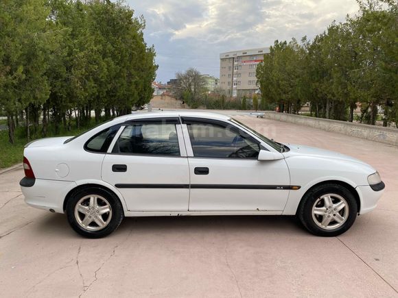 Sahibinden Opel Vectra 2.0 GLS 1998 Model 