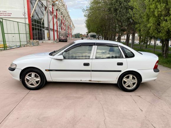 Sahibinden Opel Vectra 2.0 GLS 1998 Model 