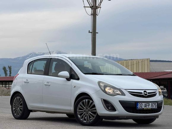  Opel Corsa 1.4 Twinport Active 2013 59.000 Km